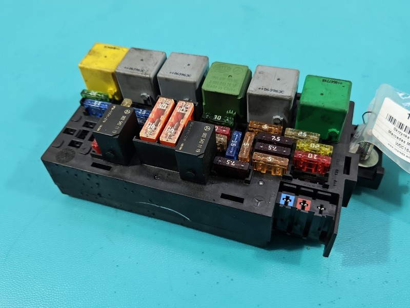 Skrzynka bezpieczników Mercedes ML W164 A1645400672