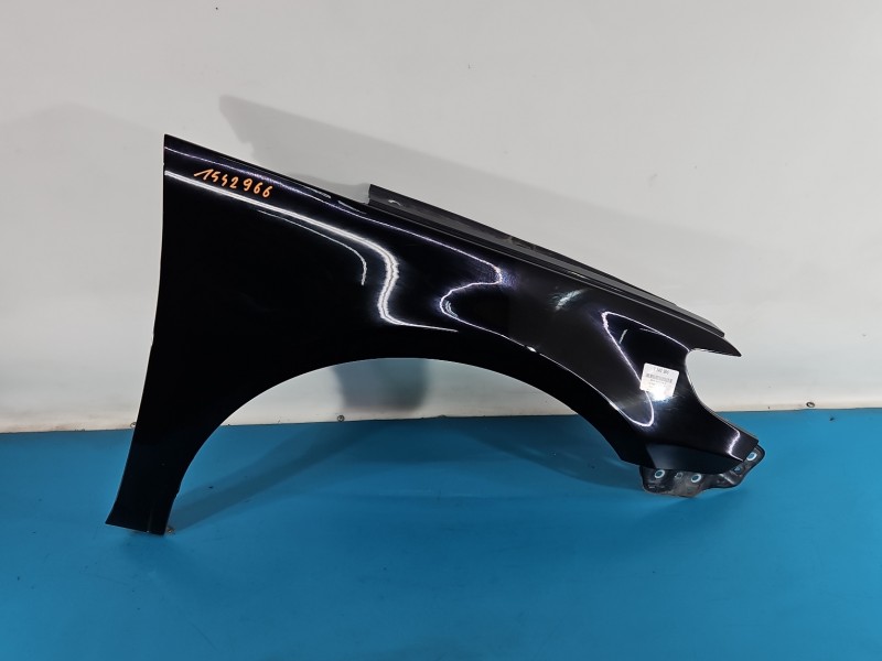 Błotnik przód prawy Vw Passat CC czarny LC9X