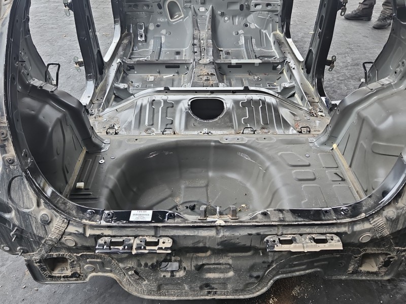 Pas tylny podłoga bagażnika i20 III 2020- wanna HB ćwiartka