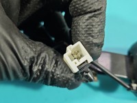 Pas bezpieczeństwa przód prawy pasażera Nissan Qashqai I J10 06-13 86884JD00A, 86842JD00C