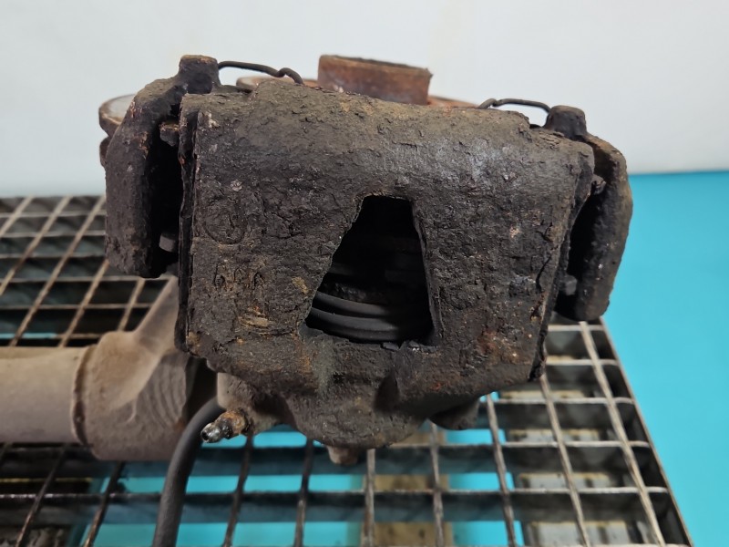 Zacisk przód lewy Daewoo Lanos 1.5 16V