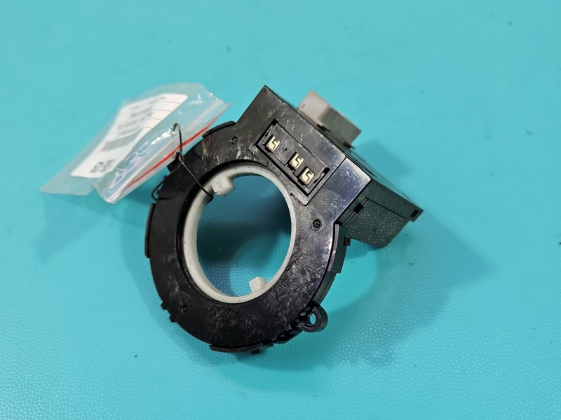 Czujnik kąta skrętu Toyota Prius II XW20 03- 89245-48020