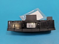 Przełącznik świateł awaryjnych Seat Ibiza IV 6J 6J0927137B