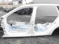 Słupek lewy Skoda Octavia III 1.6 tdi