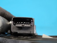 Podnośnik tył lewy Peugeot 3008 II 9829482580 HB