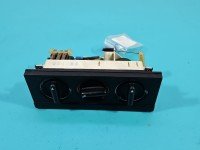 Konsola panel nawiewu Audi 80 B4 8A1819073