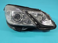 Reflektor prawy lampa przód Mercedes W212 EUROPA A2128205061