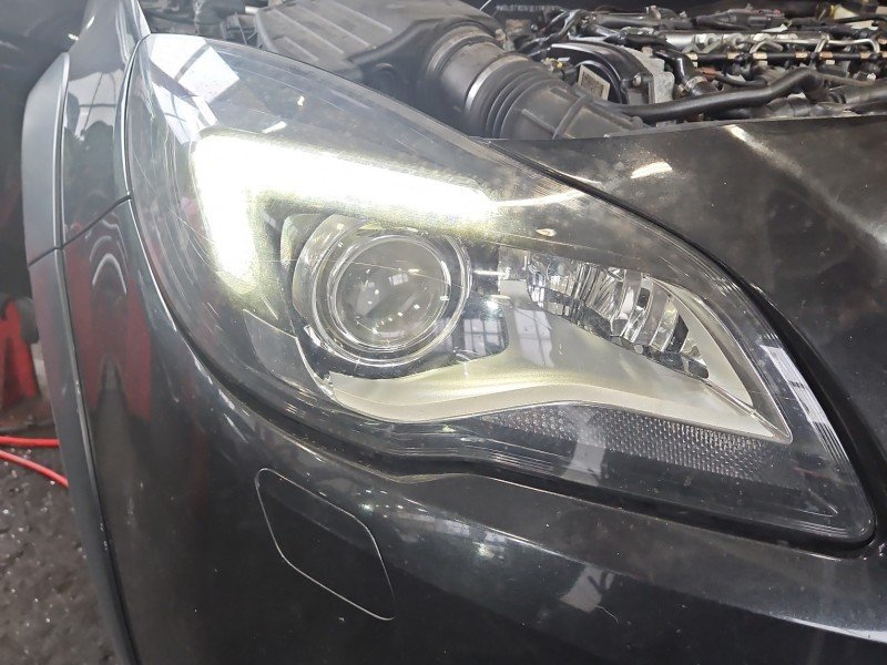 Reflektor prawy lampa przód Opel Insignia A EUROPA Reflektor prawy lampa przód Opel Insignia A EUROPA