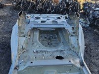 Pas tylny podłoga bagażnika Peugeot 301 wanna sedan ćwiartka