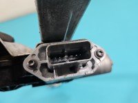 Podnośnik przód lewy Renault Captur I 128001092-03D, 9030299-C 5d HB