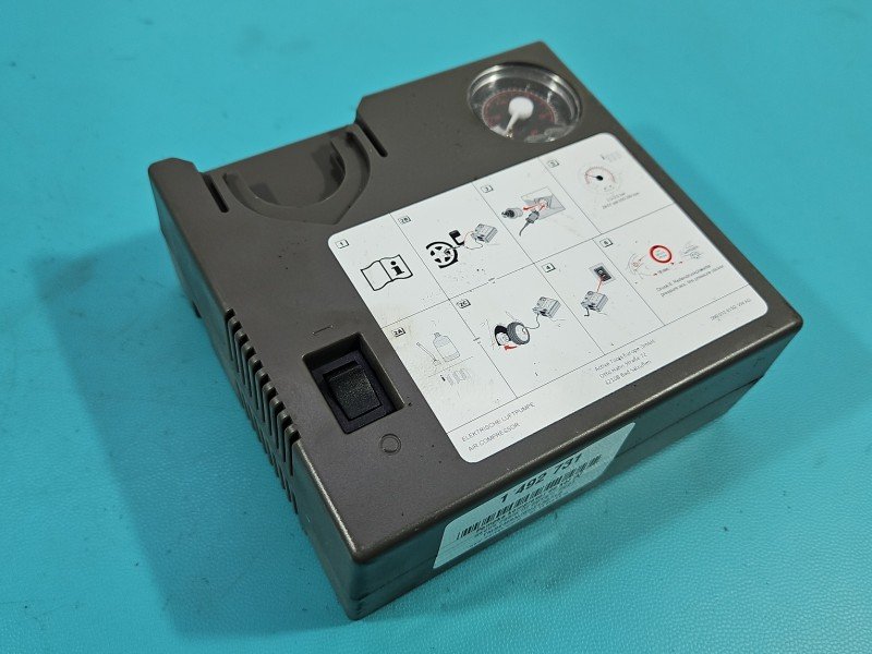 Pompka kompresor do kół Skoda Fabia III kompresorek