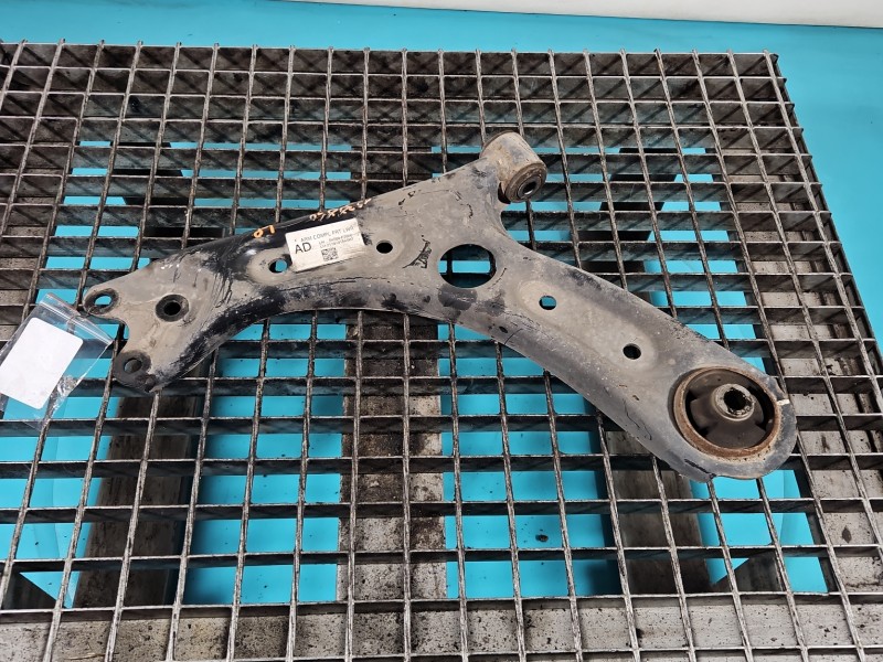 Wahacz przód lewy Hyundai Elantra VI 15-20 przedni