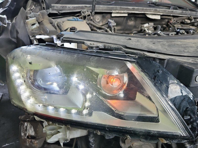 Reflektor prawy lampa przód Vw Passat B7 EUROPA Reflektor prawy lampa przód Vw Passat B7 EUROPA