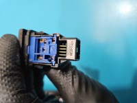 Przełącznik TOYOTA, ESP Podgrzewania foteli Toyota Auris II 58821-02890-B, 58844-02010-B