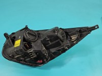 Reflektor prawy lampa przód Kia Venga EUROPA