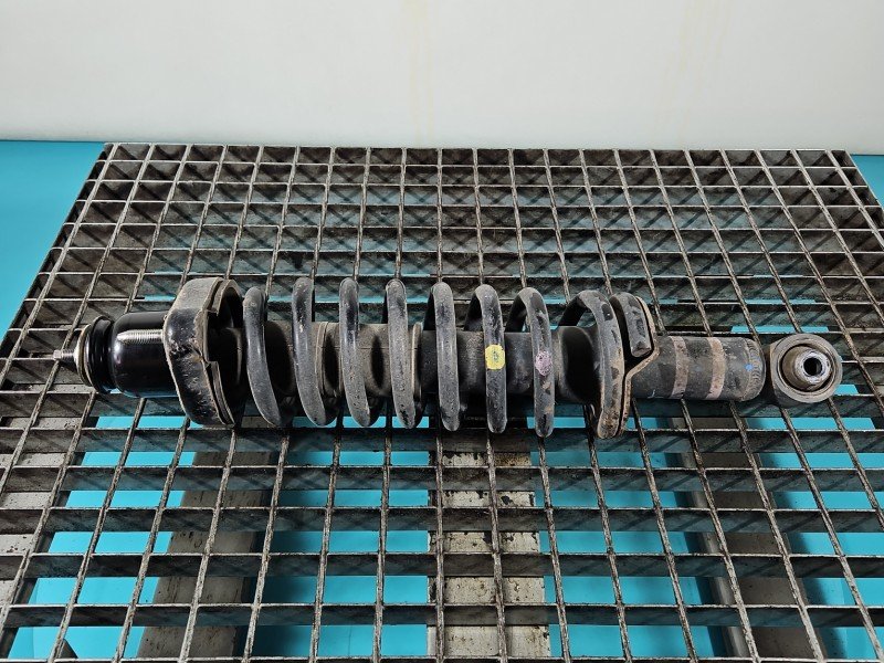 Amortyzator tył lewy Mitsubishi Outlander III 12- HB tylny Amortyzator tył lewy Mitsubishi Outlander III 12- HB tylny