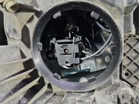 Reflektor prawy lampa przód Opel Corsa E EUROPA 13381336, 1EF011830-02