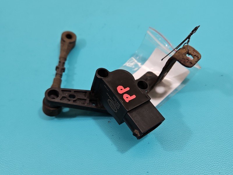 Czujnik poziomowania xenon Land rover Discovery Sport 14- L550