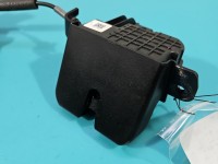 Zamek klapy tył 2325378 Kia Sorento III HB Producent części: KIA, wraz z dociągiem. 6+4pin