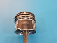 Tłok Toyota Avensis III T27 2.0 D4D 126KM