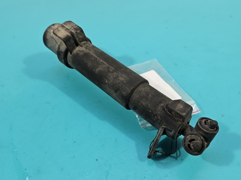 Spryskiwacz reflektora prawy Mercedes W211 2118600647, 8WT008396-02