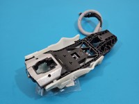 Klamka przód lewa zewnętrzna Skoda Octavia IV 8V0837885