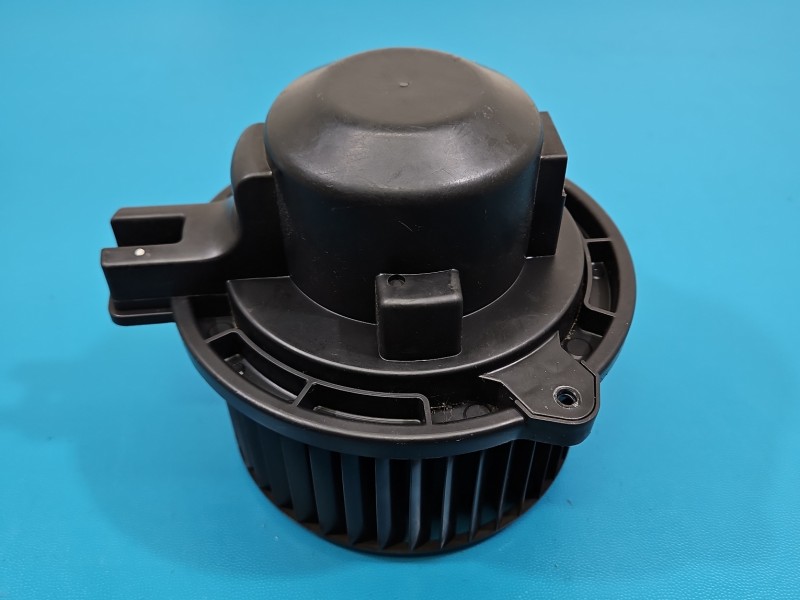 Dmuchawa nawiewu wentylator Kia Carens III 06-13 europa A0540221C