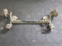 Tylna belka oś tył Renault Clio III 1,2.0 16V