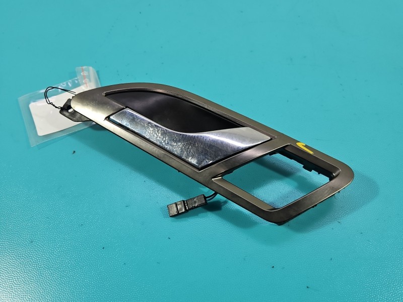 Klamka wewnętrzna przód lewa Skoda Superb I 3U0837247