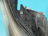 Reflektor prawy lampa przód Toyota Avensis III T27 EUROPA