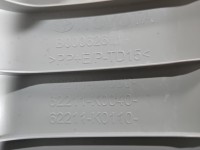 Osłona ZAŚLEPKA PLASTIK Przybrudzona, SŁUPKA PRAWA Toyota Yaris IV 62211-K0040