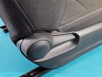 Fotel prawy przód pasażera Toyota Corolla E21 19- 4d EUROPA