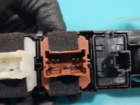 Przełącznik szyb Dacia Sandero III 20- 809611146R, 254291224R, 10133377 Producent części: Dacia EU Przełącznik szyb Dacia Sandero III 20- 809611146R, 254291224R, 10133377 Producent części: Dacia EU