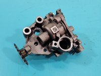 Pompa oleju Nissan X-trail II T31 2.0 dci (M9R1850) 8200345633