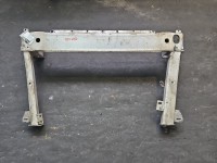 WÓZEK KOŁYSKA TRAWERS Sanki Belka silnika Renault Laguna III 2.0 16V (M4R704)