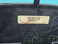 Kratka nawiewu środkowa Mitsubishi Space Star II 12- 8002B003XA EUROPA