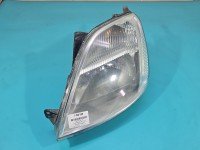 Reflektor lewy lampa przód Ford Fiesta Mk6 EUROPA