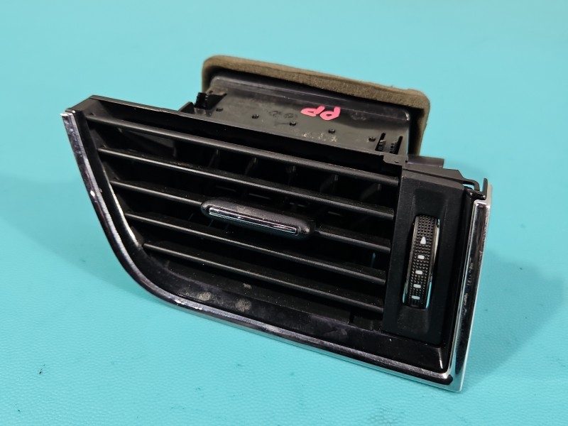 Kratka nawiewu Skoda Octavia III 5E0819702E EUROPA