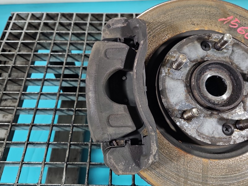 Zacisk przód lewy Kia Ceed II 12-18 1.6 crdi