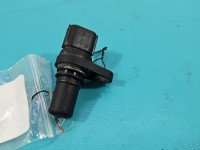 Czujnik położenia wału korbowego i20 III 2020- 39180-08000, 902490017