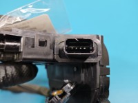 Zamek przód prawy 805004945R Renault Clio IV 12-20 EUROPA Europejska, 4pin