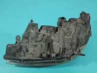 Reflektor prawy lampa przód Peugeot 607 EUROPA