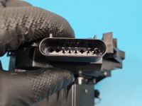 Zamek przód lewy AE8A-5421813-CG Ford Edge II EUROPA Producent części: FORD, 5pin