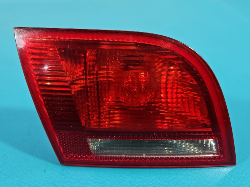 Lampa tył lewa klapy Audi A3 8P HB EUROPA 8P4945093