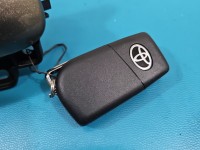 Klamka przód lewa zewnętrzna Toyota Corolla E21 19- 6x1
