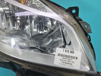 Reflektor prawy lampa przód Renault Clio III EUROPA