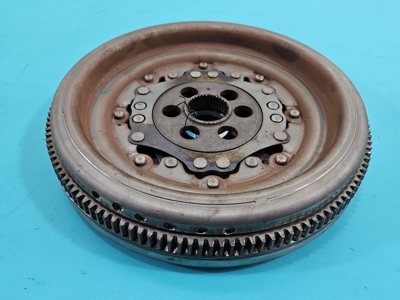 Dwumasa Koło dwumasowe Seat Leon III 12- 03L105266DE 2.0 tdi (Crmb)