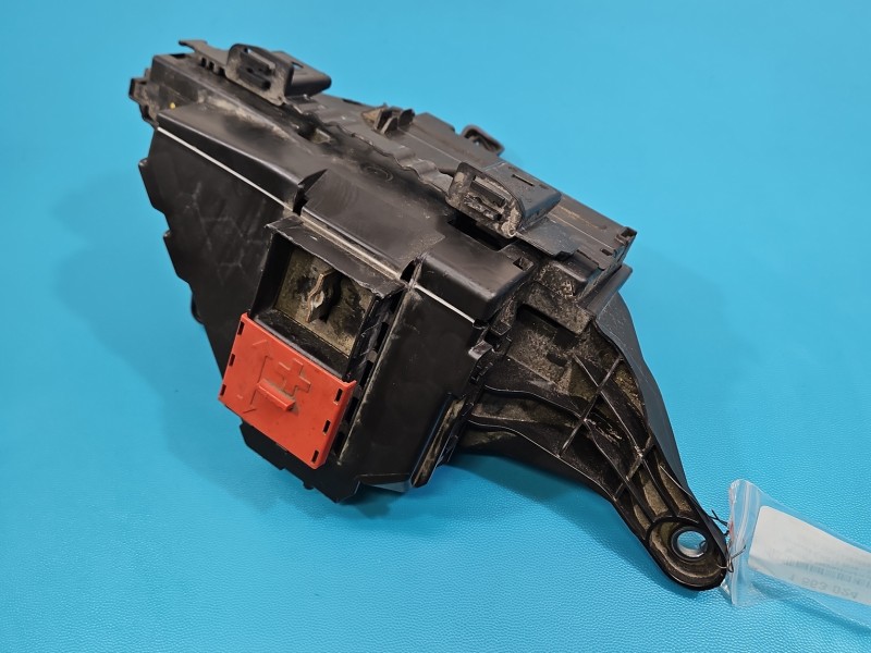 Skrzynka bezpieczników Mercedes W213 A2135462900