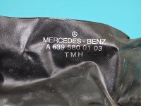 Ucho holownicze hak Mercedes Vito W639