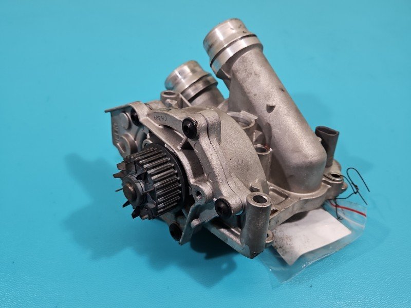 Pompa wody AUDI A4 B8 1.8 TFSI 682M2 Pompa wody AUDI A4 B8 1.8 TFSI 682M2
